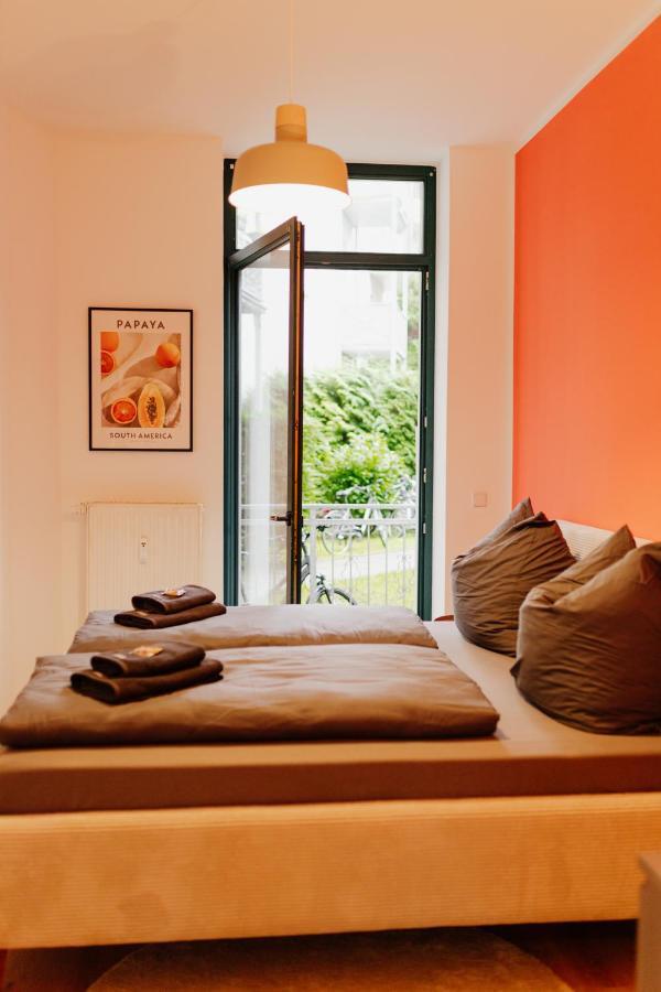 Design Apartment Stadtfeld-Ost Mit Netflix & 2 Schlafzimmern มัคเดอบวร์ก ภายนอก รูปภาพ